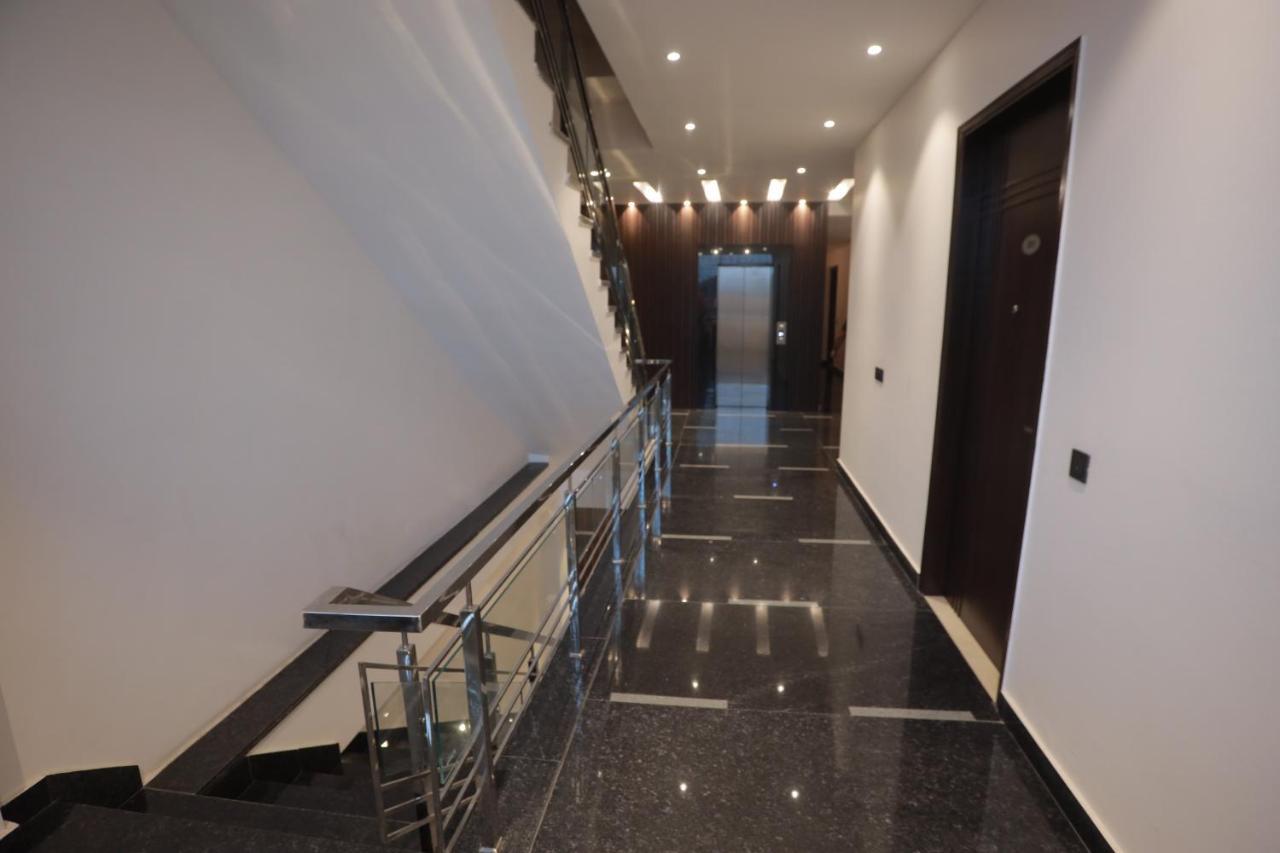 Ovel Hotel Ludhiana Bagian luar foto
